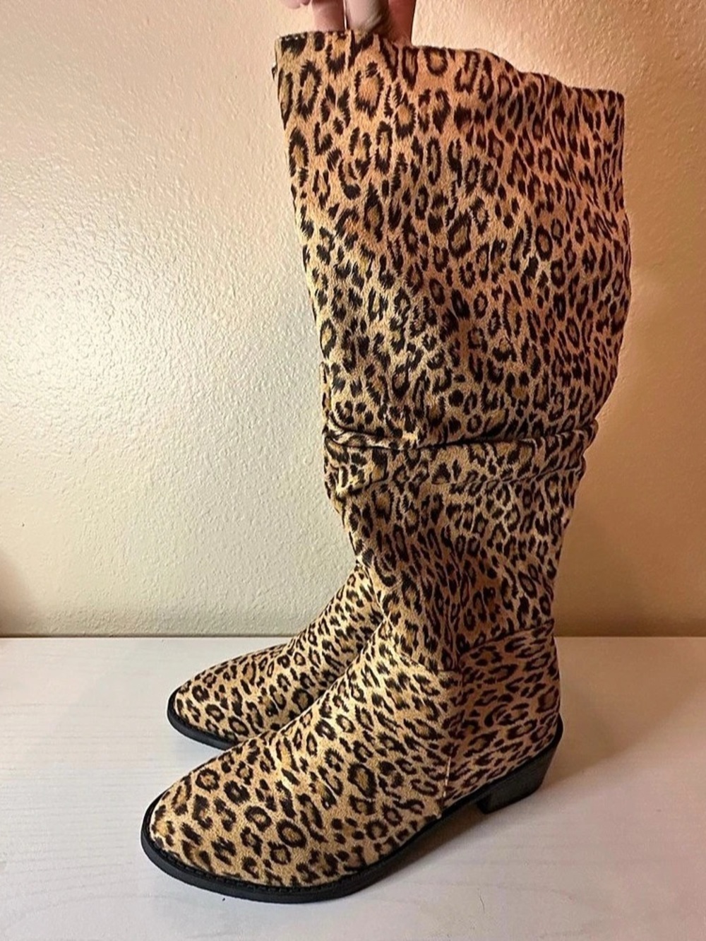 NEW Women’s 9.5 TikTok Shop Slouchy Boots Leopard Cheetah
